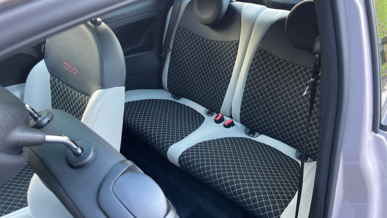 Fiat 500 1.2 Star 3dr Dualogic Petrol Hatchback